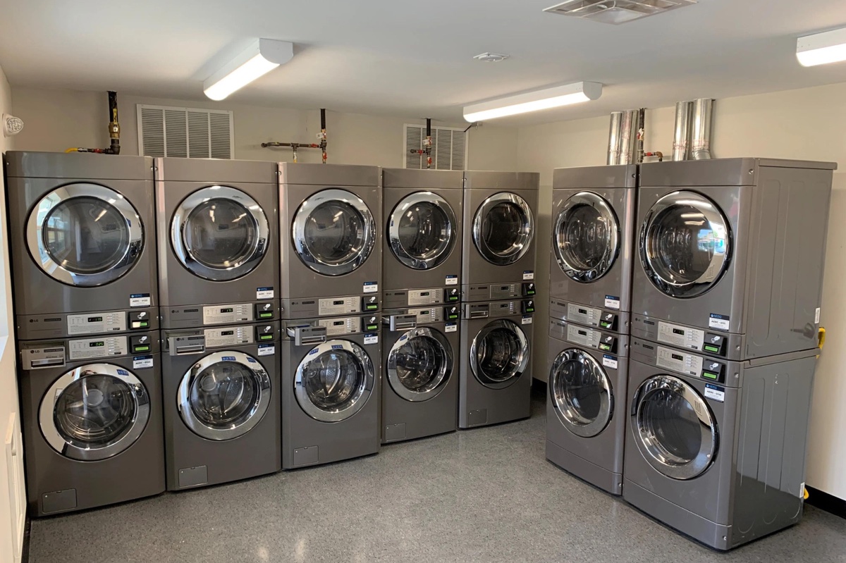 How Much Does A Commercial Washer And Dryer Cost | Storables